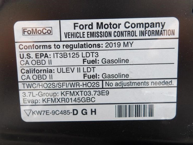 2019-ford-explorer-image-10