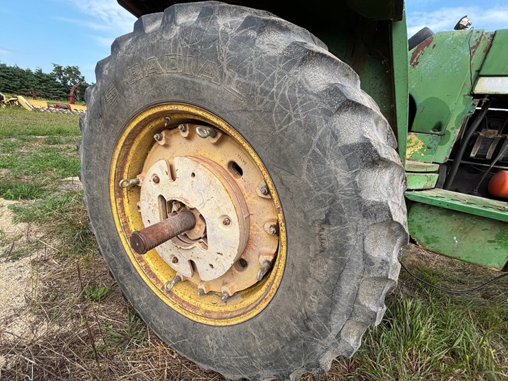 john-deere-4430-image-45