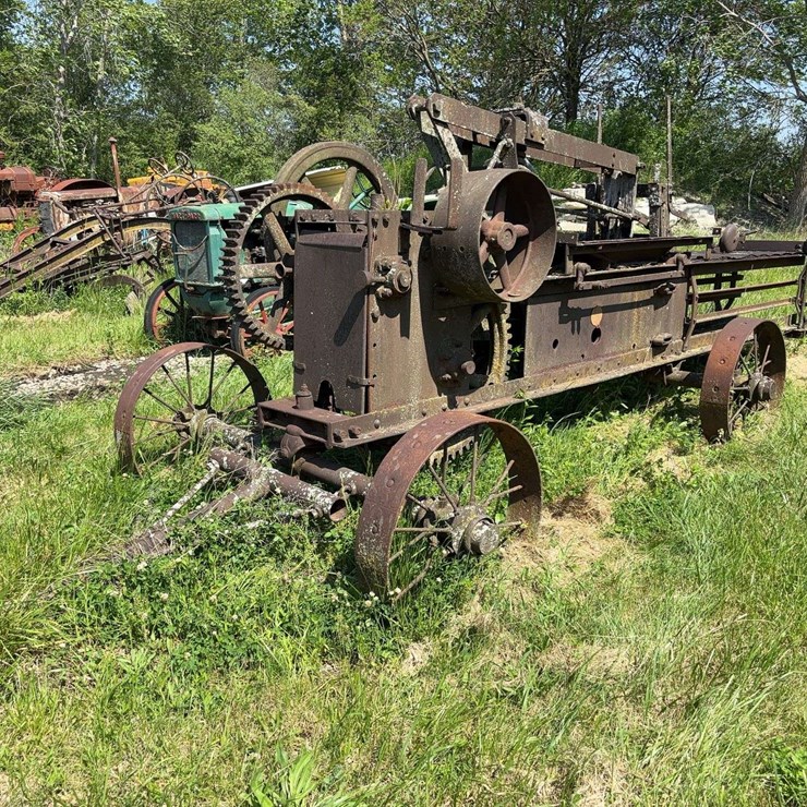 Case Bale Press