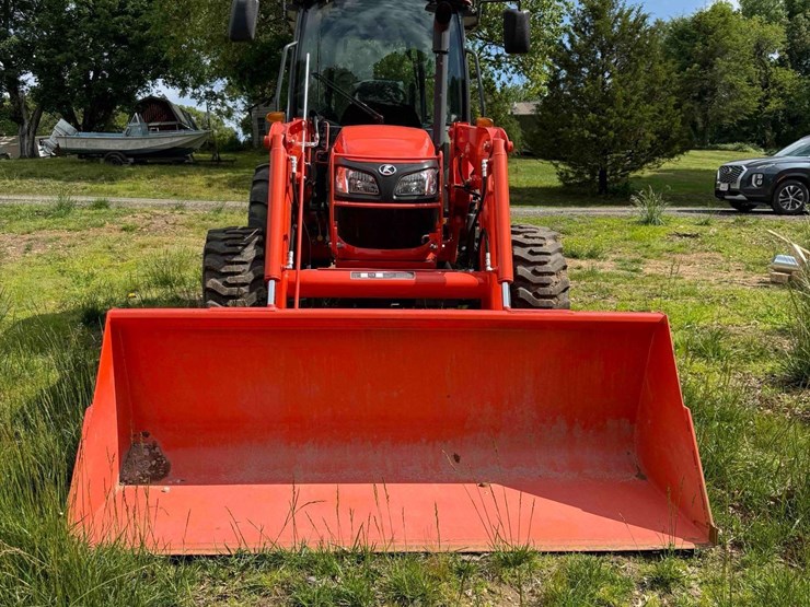 2024-kubota-m7060d-image-4