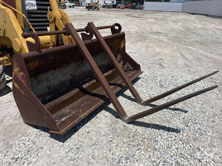 1999-caterpillar-446b-image-13