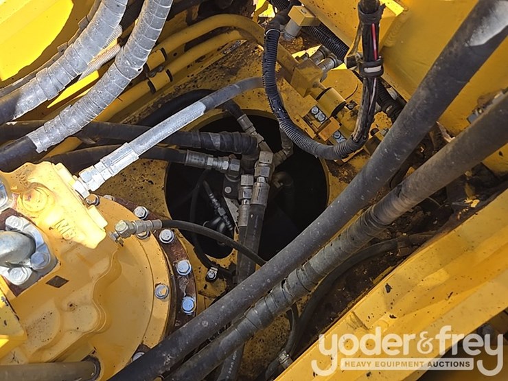 2019-komatsu-pc360-lci-11-image-47