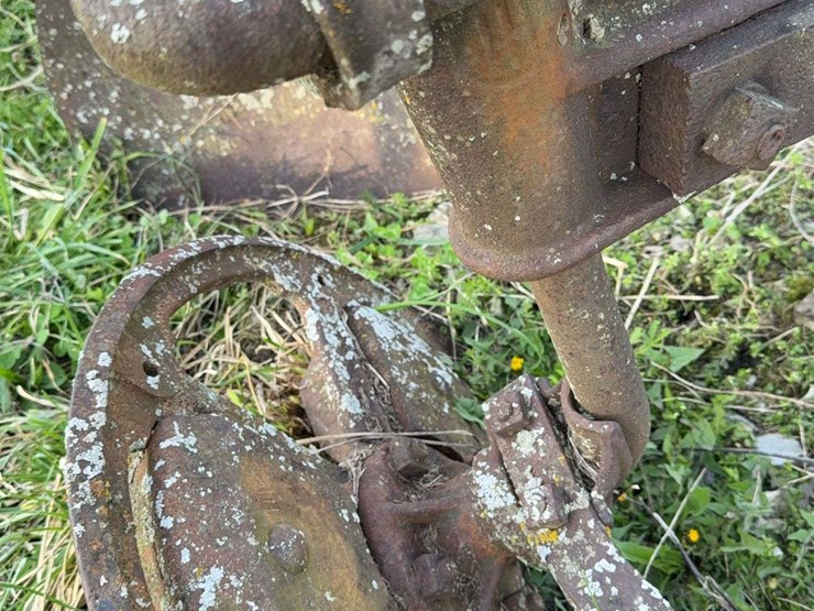 ihc-3-bottom-disc-plow-image-11