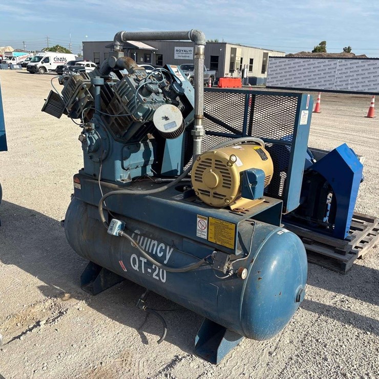 Qunicy QT25U Horizontal Duplex Air Compressor w/ Attachment Head