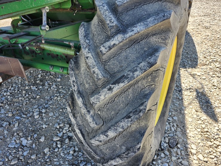 1990-john-deere-9500-image-12