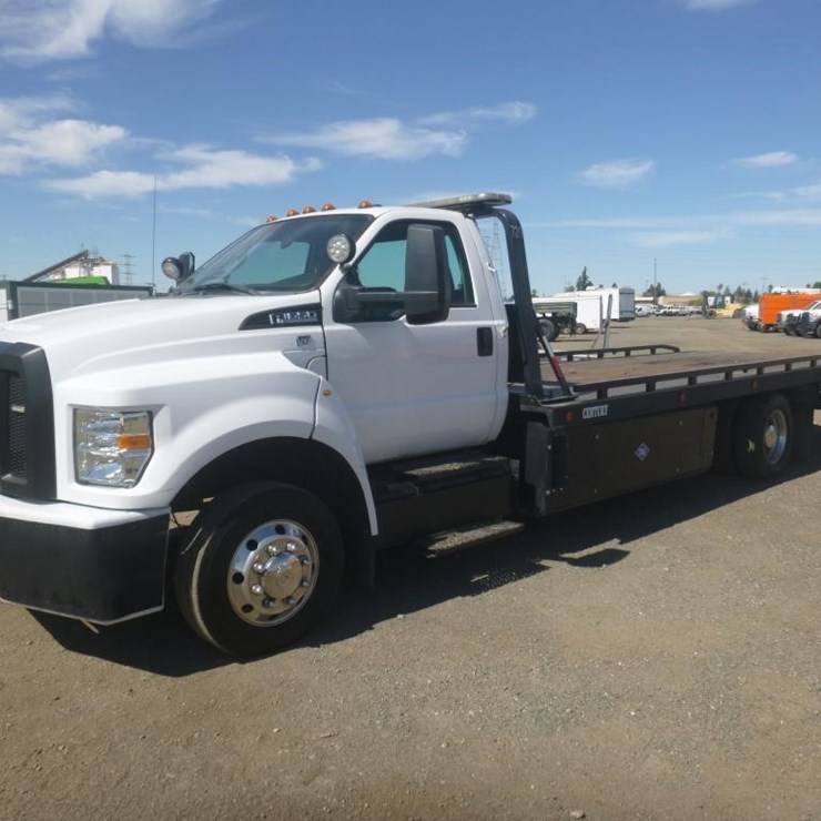 2016 FORD F650