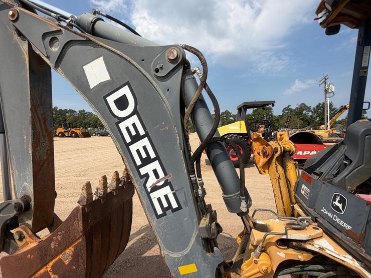 2013-deere-310sk-image-46