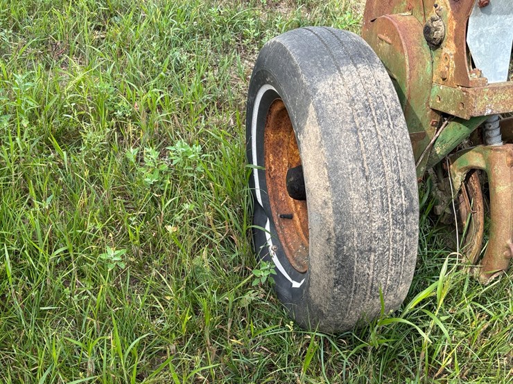 john-deere-8-image-10