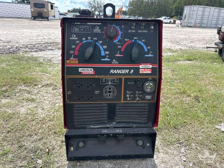 lincoln-electric-ranger-9-portable-welder-generator-image-13
