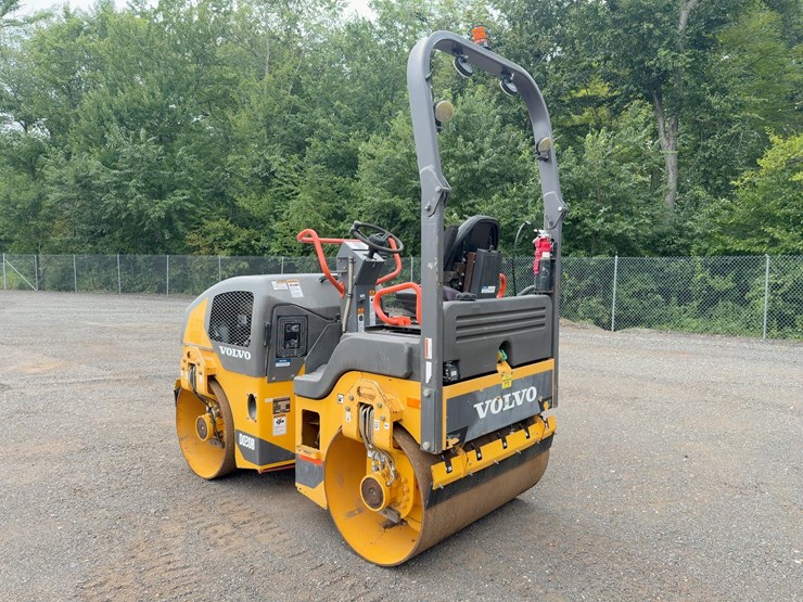 2021-volvo-dd30b-image-3
