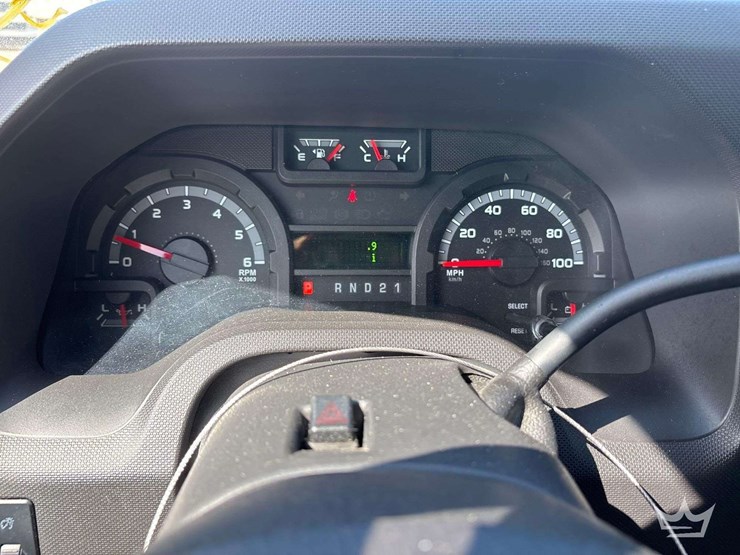 2013-ford-e350-image-14