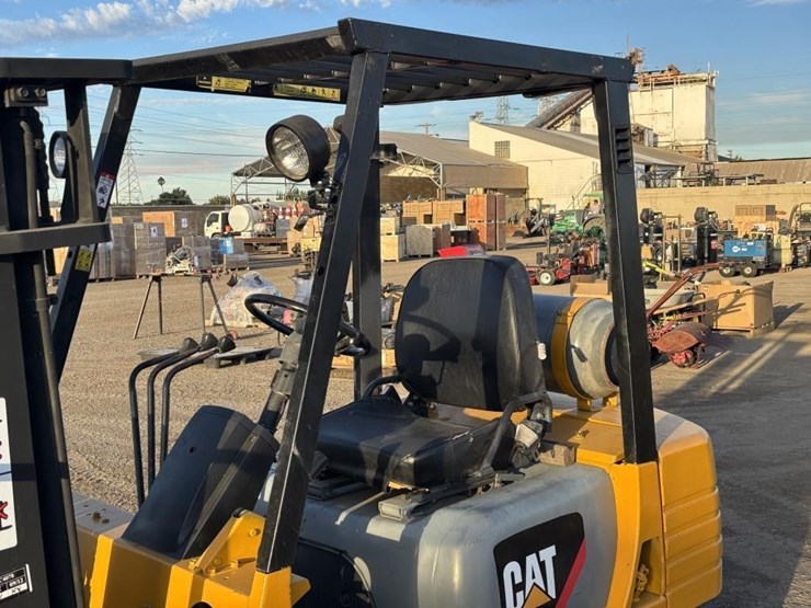 caterpillar-gp25-image-16
