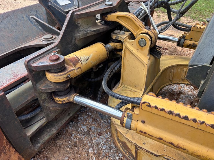 deere-650h-lgp-image-19