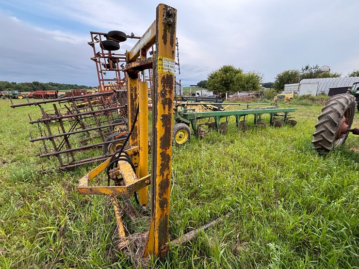 #2618-•-vermeer-3-point-bale-mover-image-2