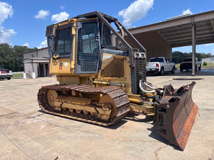 deere-650h-lgp-image-2