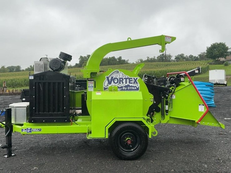 #298-•-2024-dyna-vortex-v-18-brush-chipper-image-4