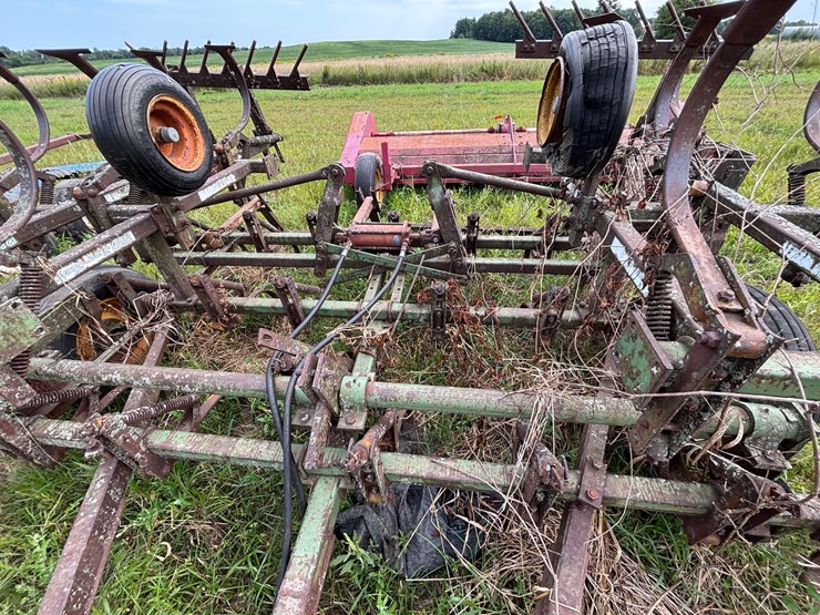 #2656-•-kewanee-17'-field-cultivator-image-18