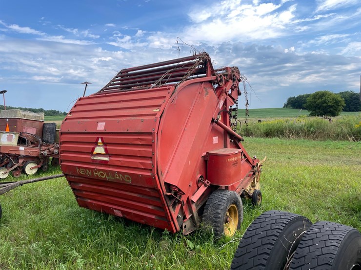 new-holland-850-image-5