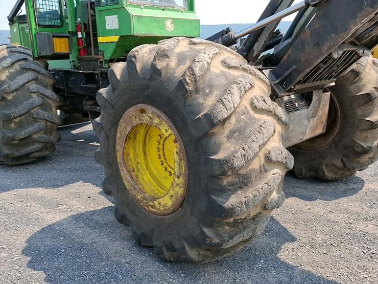 2007-deere-648g-iii-image-45