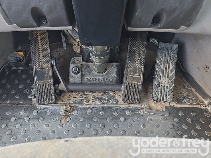 2018-volvo-l110h-image-74