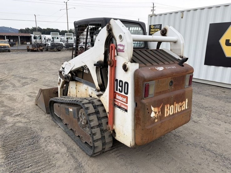 2008-bobcat-t190-image-6