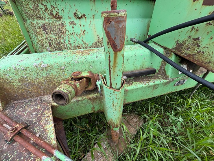 #2617-•-owatonna-540-stacker-image-29