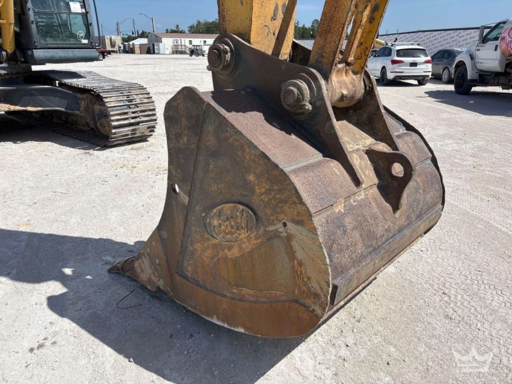 2014-kobelco-sk350-lc-9-image-9