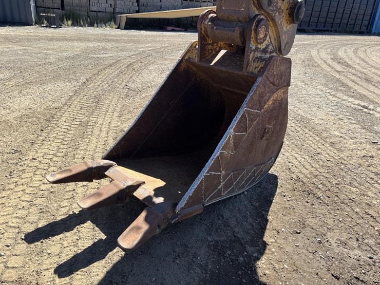 caterpillar-313b-image-9