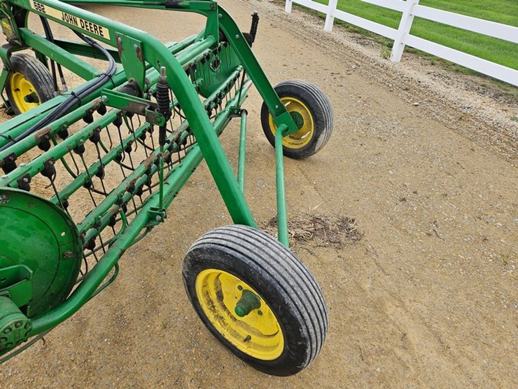 john-deere-662-image-23