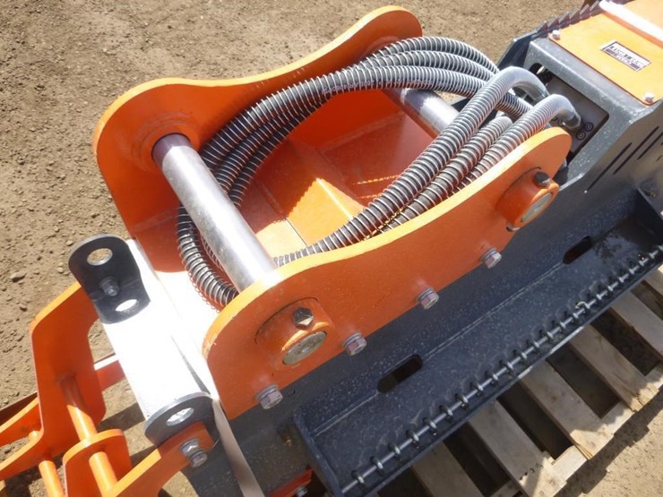caterpillar-306-image-5