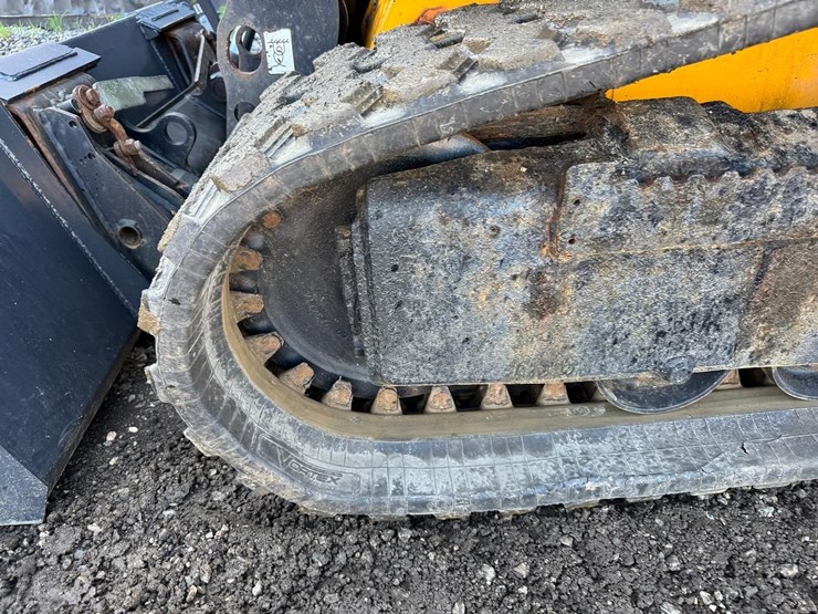 jcb-225t-image-14