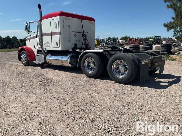 2005-peterbilt-378-image-7