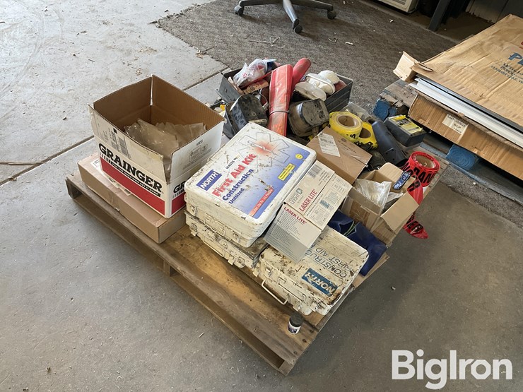 first-aid-kits,-caution-tape,-trailer-lights-image-3