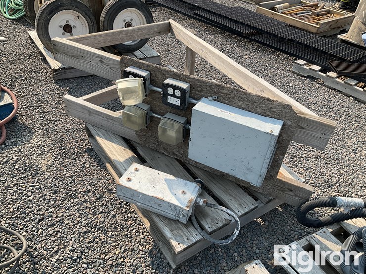 power-post-for-job-site-image-1