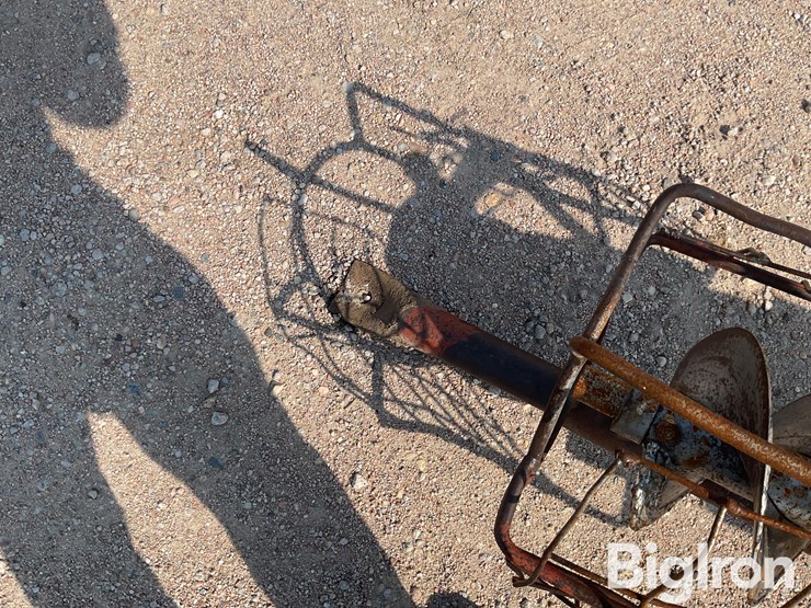 hutchinson-10”-portable-auger-image-9