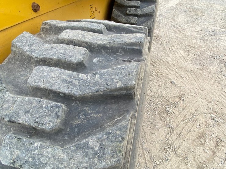 #470-•-gehl-skid-steer-image-14