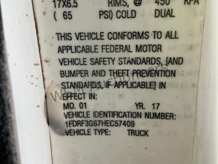 2017-ford-f350-image-16