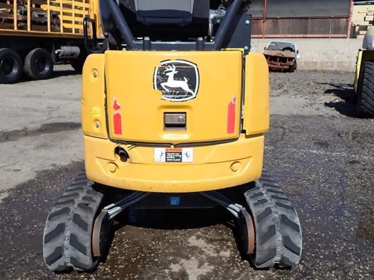 2021-deere-17g-image-15
