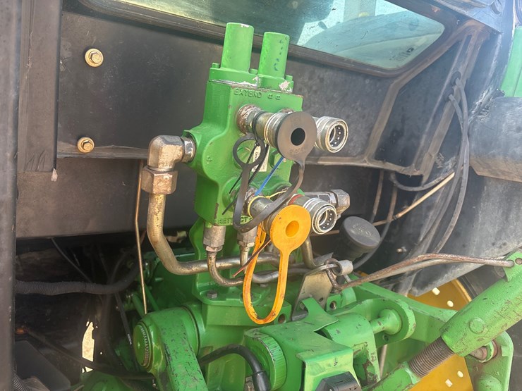 2012-john-deere-5083e-image-6