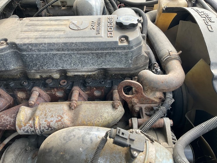 2003-dodge-2500-image-73