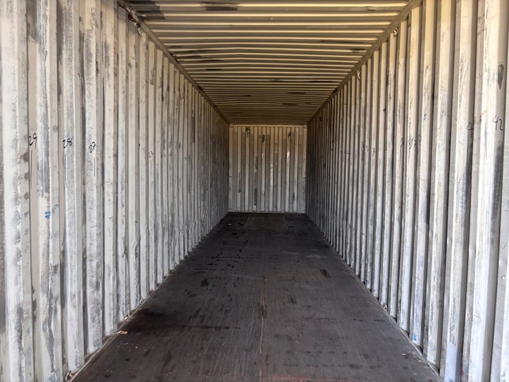 #1249-•-40ft-shipping-container-image-3