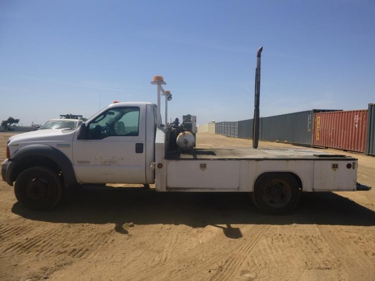 2005-ford-f450-image-6