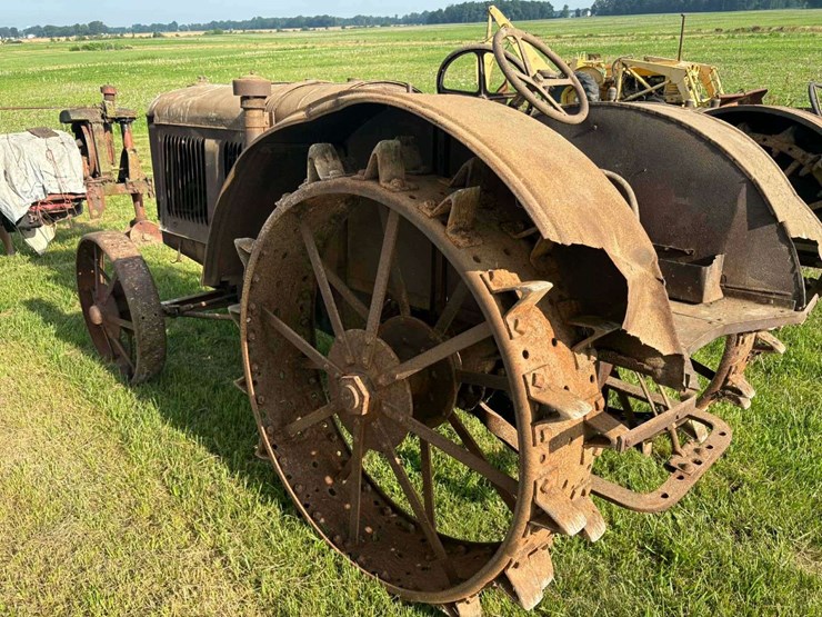 mccormick-deering-22-36-image-6