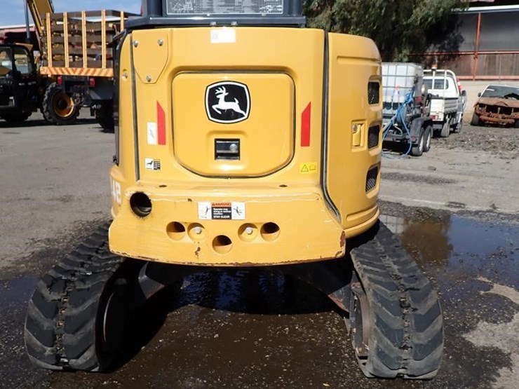 2023-deere-35g-image-12