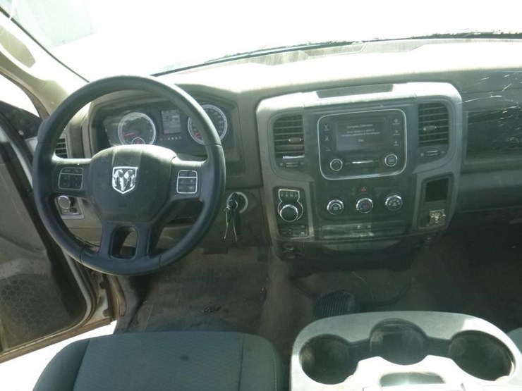 2017-dodge-1500-image-9