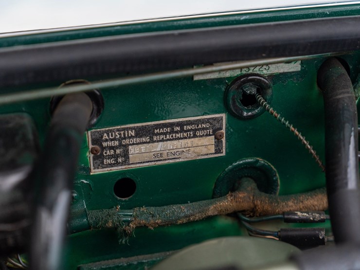 #108-•-offered-at-no-reserve-|-1961-austin-healey-3000-mark-i-image-89