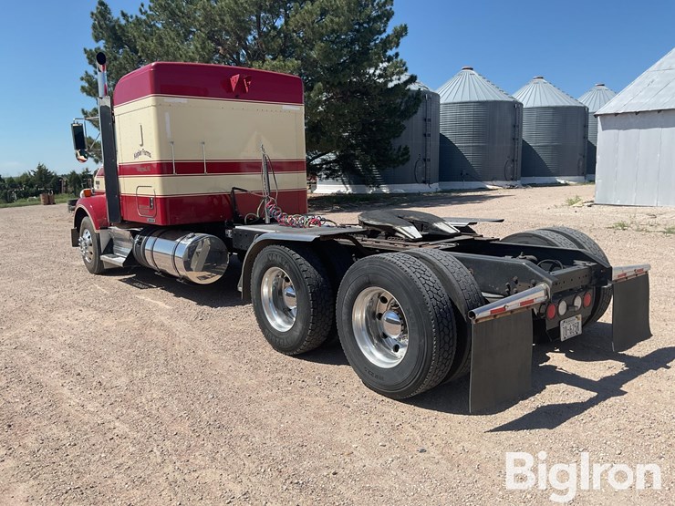 2012-kenworth-t800-image-7