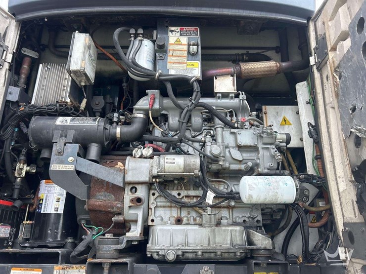 2015-utility-3000r-image-10