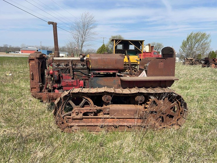 mccormick-deering-td-35-diesel-crawler-image-2