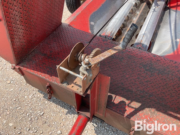 baasch-&-sons-drive-over-auger-image-12